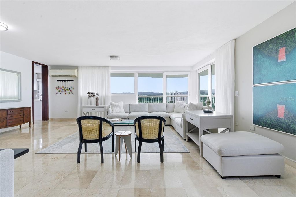 Image 15 of property listing at 1010 CALLE ORQUID 704, San Juan, PR 00927