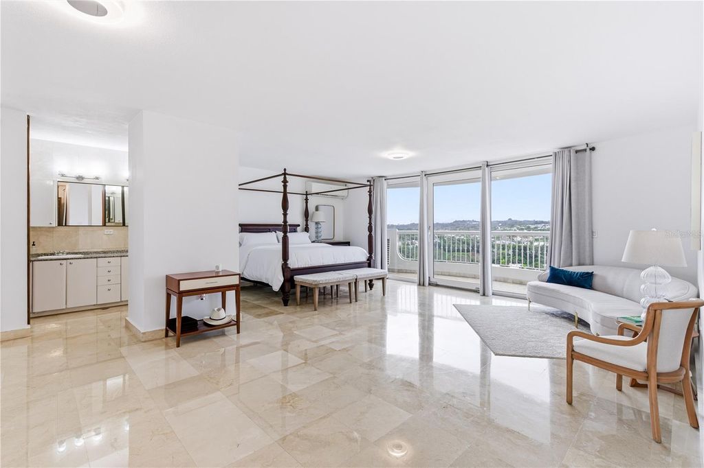 Image 20 of property listing at 1010 CALLE ORQUID 704, San Juan, PR 00927