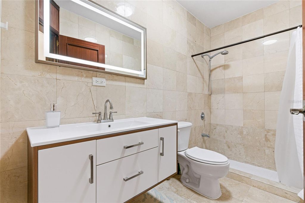 Image 28 of property listing at 1010 CALLE ORQUID 704, San Juan, PR 00927