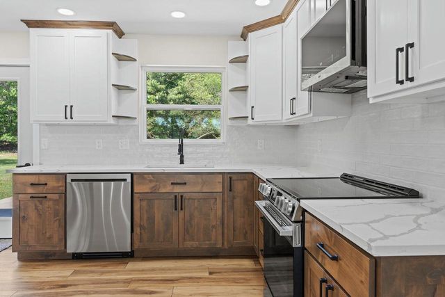 N4755 County Rd HH, Mauston, WI 53948