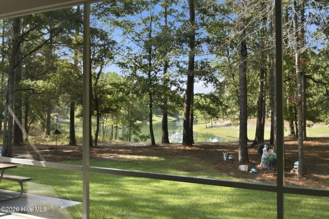 579 Hearthside Drive SE, Bolivia, NC 28422