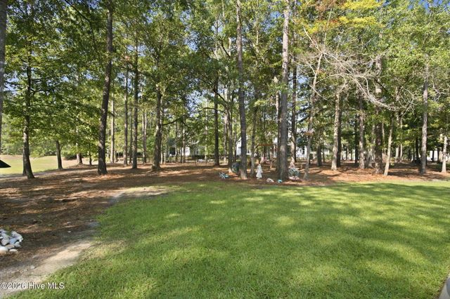 579 Hearthside Drive SE, Bolivia, NC 28422