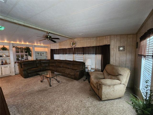 113 LAKE HAZEL DRIVE, Winter Haven, FL 33884