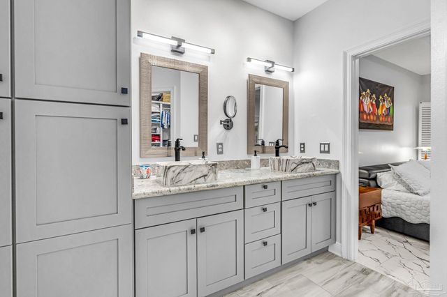 9679 Grallatorial Cir, Pensacola, FL 32507