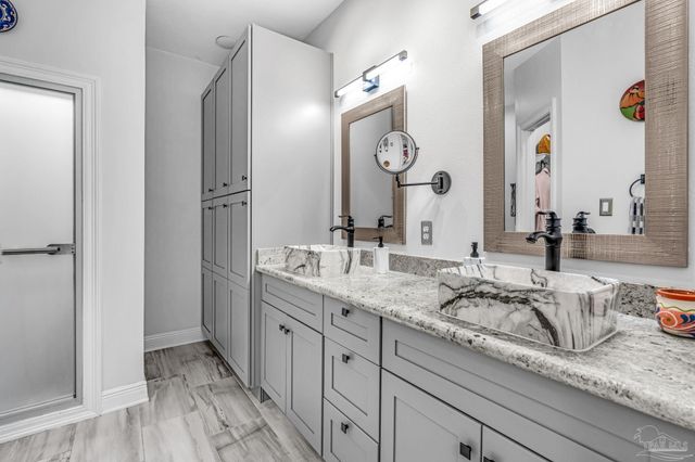 9679 Grallatorial Cir, Pensacola, FL 32507