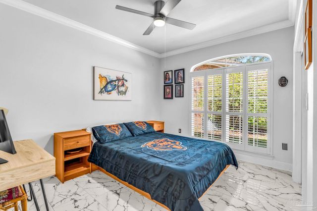 9679 Grallatorial Cir, Pensacola, FL 32507