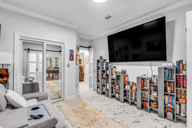 9679 Grallatorial Cir, Pensacola, FL 32507