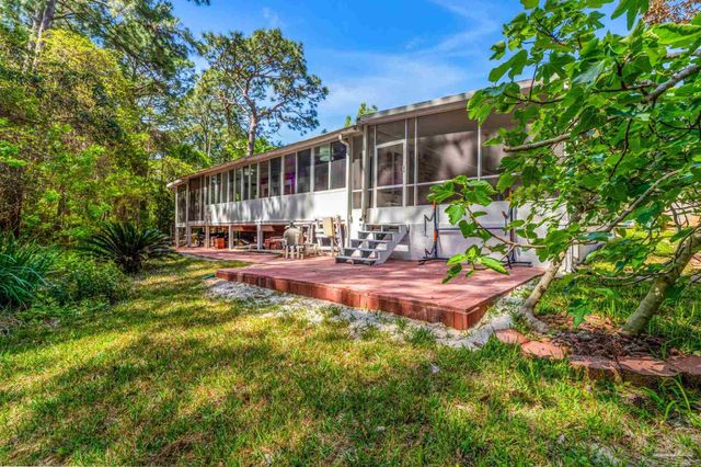 9679 Grallatorial Cir, Pensacola, FL 32507