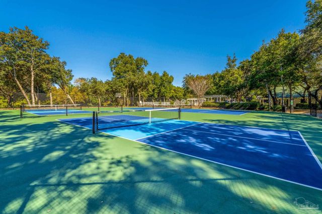 9679 Grallatorial Cir, Pensacola, FL 32507