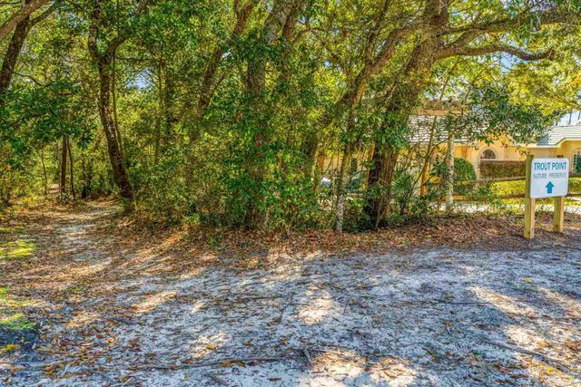 9679 Grallatorial Cir, Pensacola, FL 32507