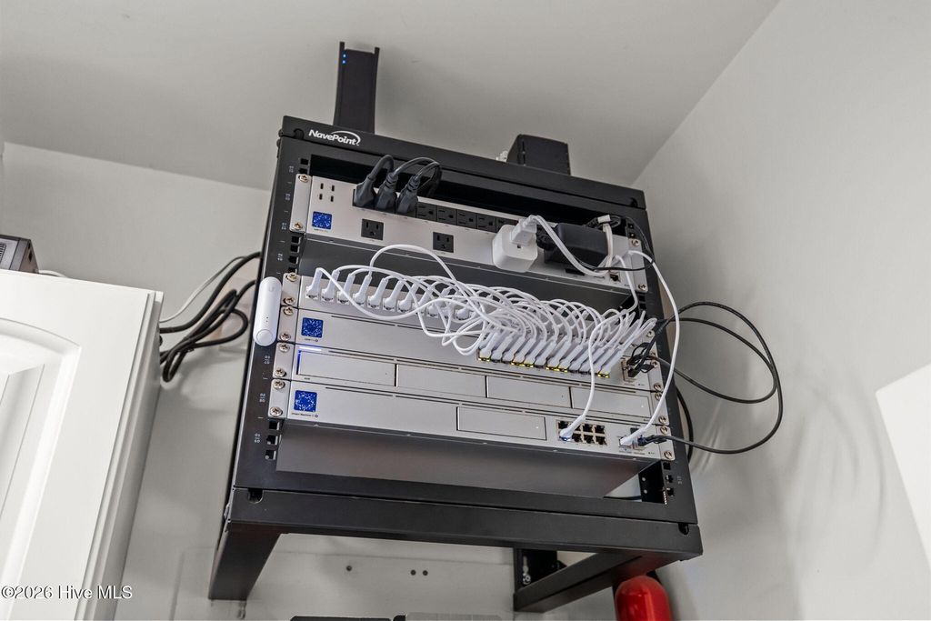 Image 21 of property listing at 108 Blue Heron Court, Beaufort, NC 28516