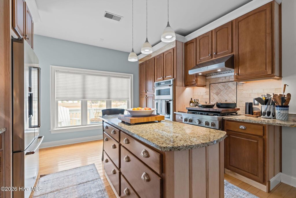 Image 8 of property listing at 108 Blue Heron Court, Beaufort, NC 28516