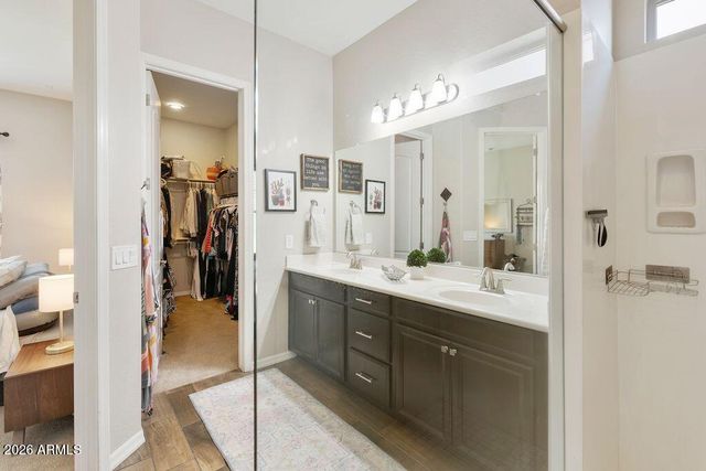 1517 W REDONDO Drive, Gilbert, AZ 85233