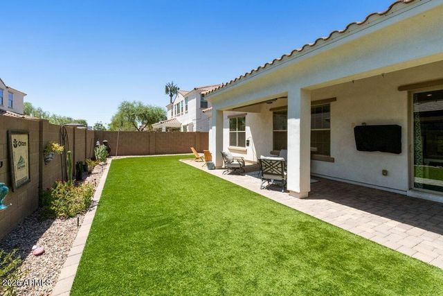 1517 W REDONDO Drive, Gilbert, AZ 85233