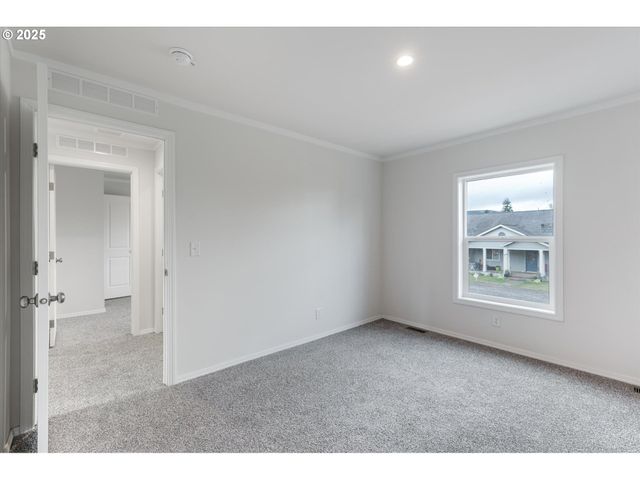 604 G St, Vader, WA 98593