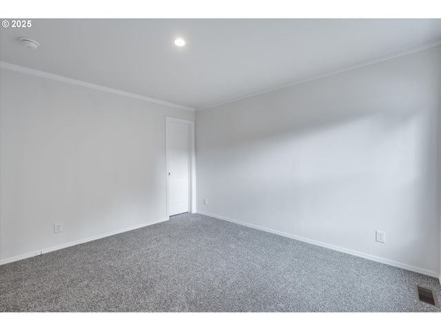 604 G St, Vader, WA 98593