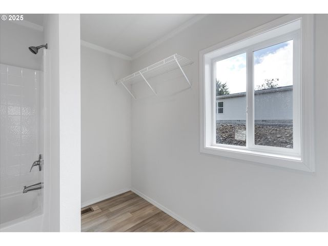 604 G St, Vader, WA 98593