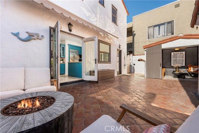 34 Ximeno Avenue, Long Beach, CA 90803