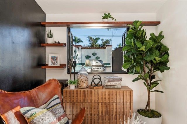 34 Ximeno Avenue, Long Beach, CA 90803