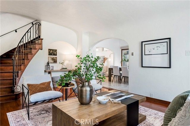 34 Ximeno Avenue, Long Beach, CA 90803