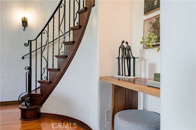 34 Ximeno Avenue, Long Beach, CA 90803