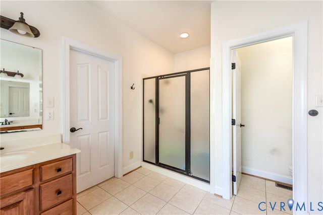 11455 Kings Pond Dr, Providence Forge, VA 23140