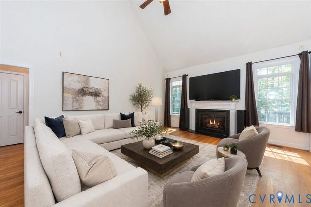 11455 Kings Pond Dr, Providence Forge, VA 23140