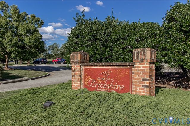 11455 Kings Pond Dr, Providence Forge, VA 23140