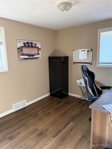 5107 Tuscarora Road, Niagara, NY 14304