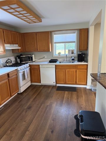 5107 Tuscarora Road, Niagara, NY 14304