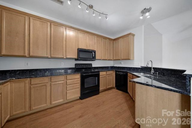 8723 Westwind Point Drive, Cornelius, NC 28031