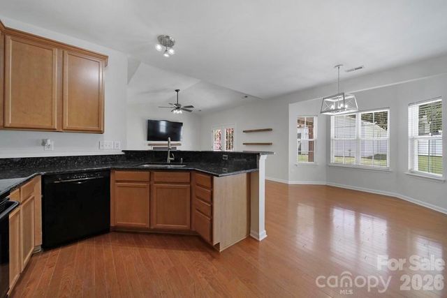 8723 Westwind Point Drive, Cornelius, NC 28031