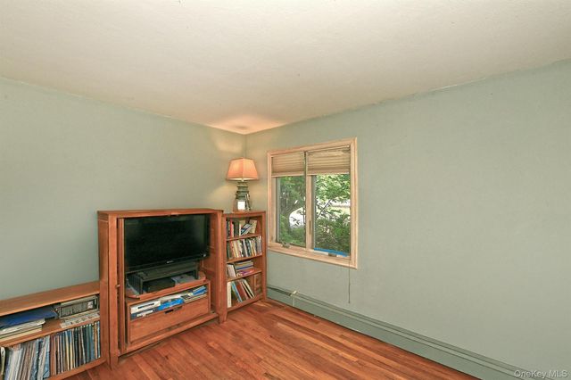 265 Sixth Avenue, Saint James, NY 11780
