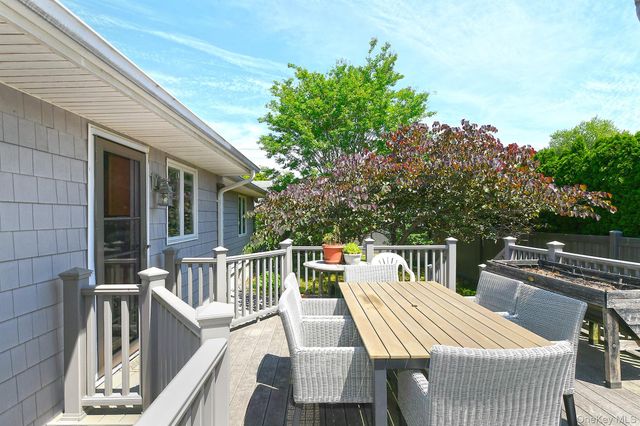 265 Sixth Avenue, Saint James, NY 11780