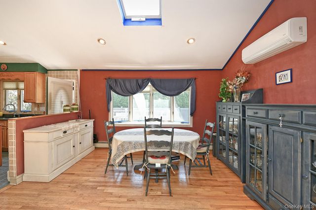 265 Sixth Avenue, Saint James, NY 11780