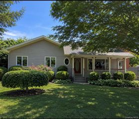 265 Sixth Avenue, Saint James, NY 11780