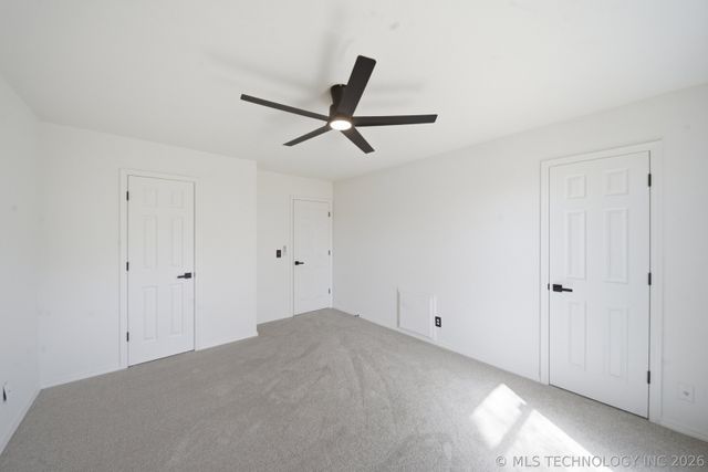 8217 S Date Avenue, Broken Arrow, OK 74011