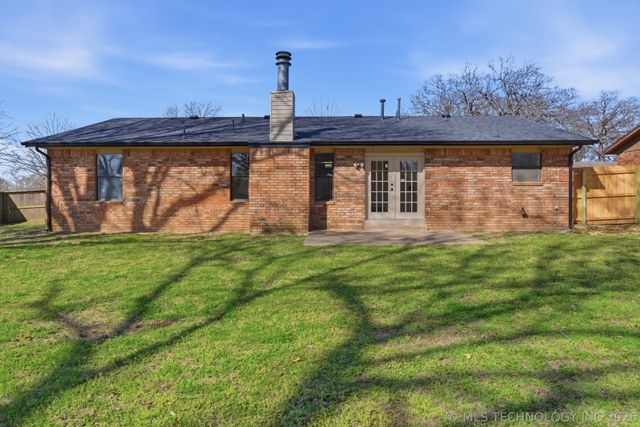 8217 S Date Avenue, Broken Arrow, OK 74011