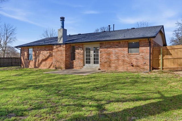 8217 S Date Avenue, Broken Arrow, OK 74011
