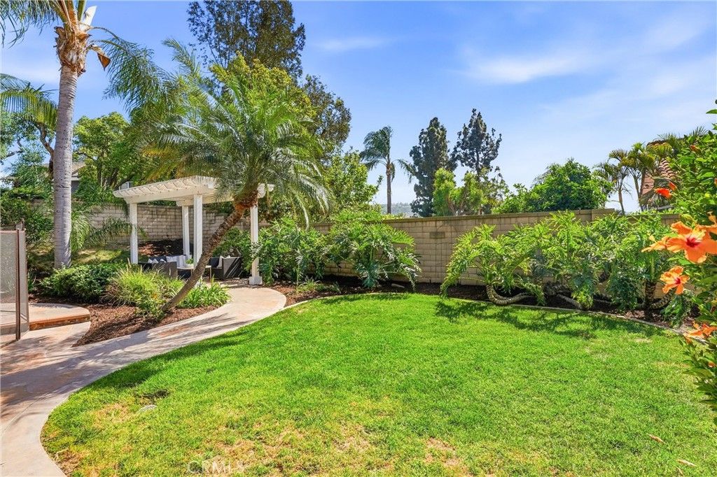 Image 38 of property listing at 5590 Via De Campo, Yorba Linda, CA 92887