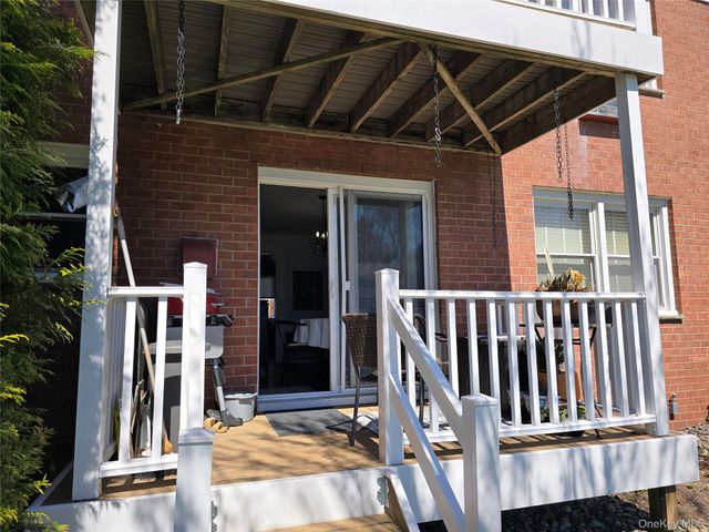 3 Sussex Court 413, Suffern, NY 10901