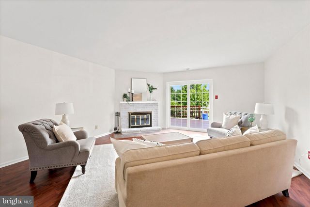301 GWYNEDD CT, Exton, PA 19341