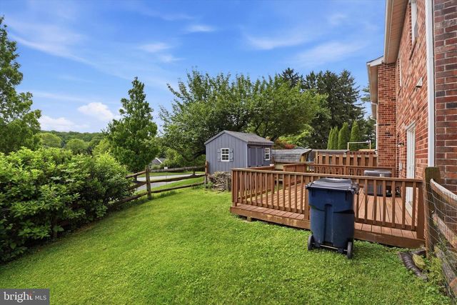 301 GWYNEDD CT, Exton, PA 19341