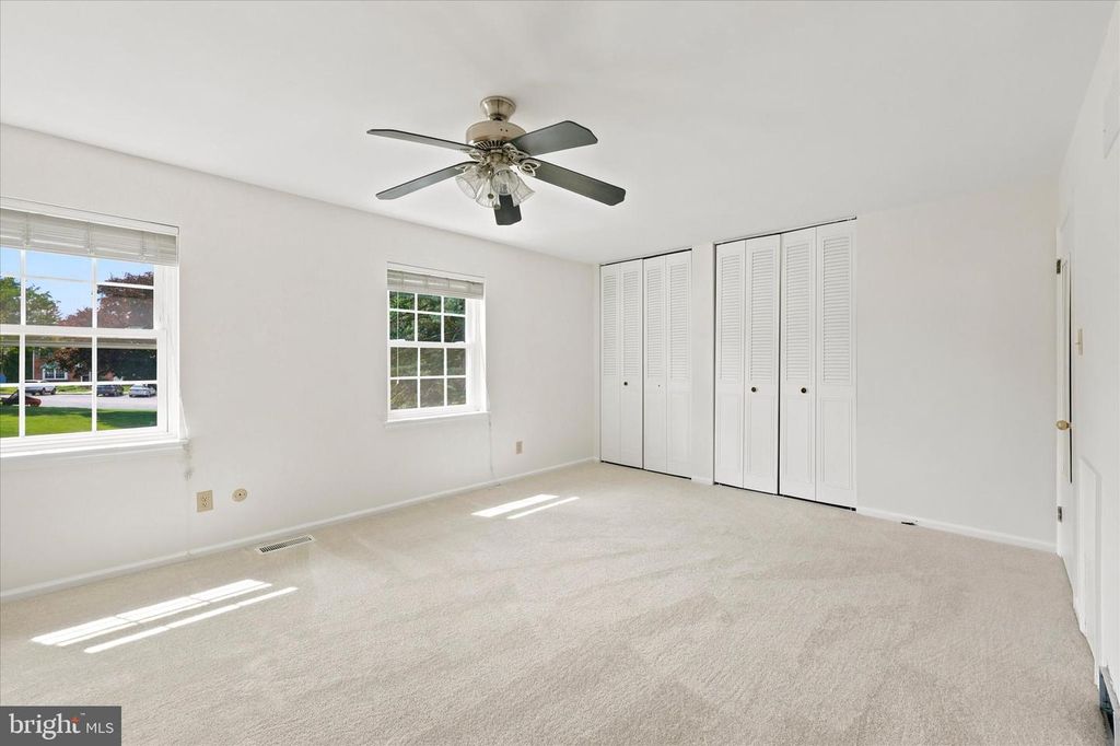 Image 16 of property listing at 301 GWYNEDD CT, Exton, PA 19341