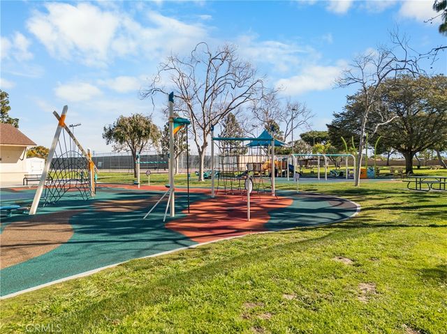 13731 Claremont Street, Westminster, CA 92683