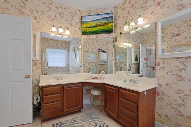 447 Foxtail Dr., Longs, SC 29568