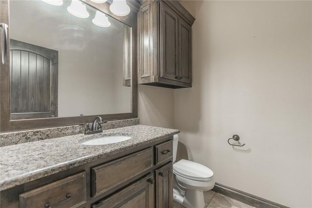 4617 Caveat Drive, Edmond, OK 73025