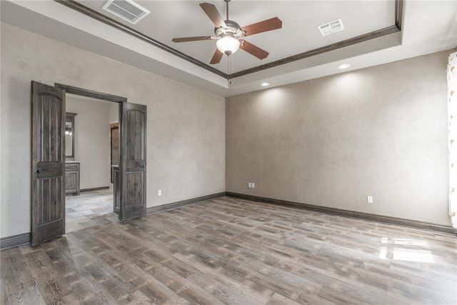 4617 Caveat Drive, Edmond, OK 73025
