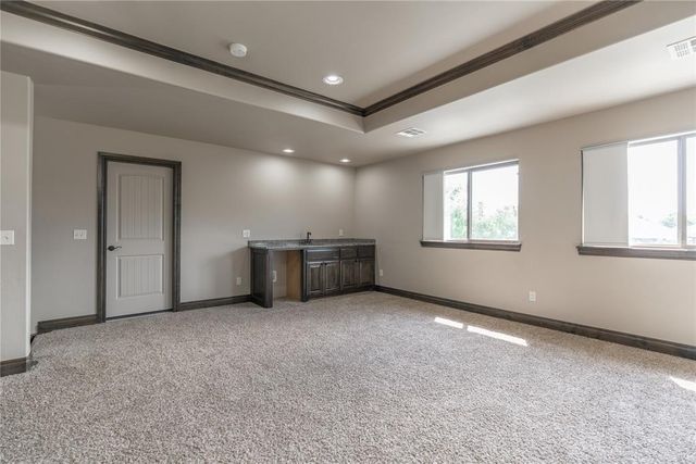 4617 Caveat Drive, Edmond, OK 73025