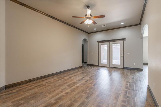 4617 Caveat Drive, Edmond, OK 73025